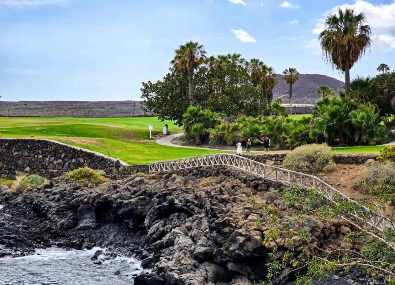 House Helen Holiday Inn Golf Σαν Μιγκέλ ντε Αμπόνα