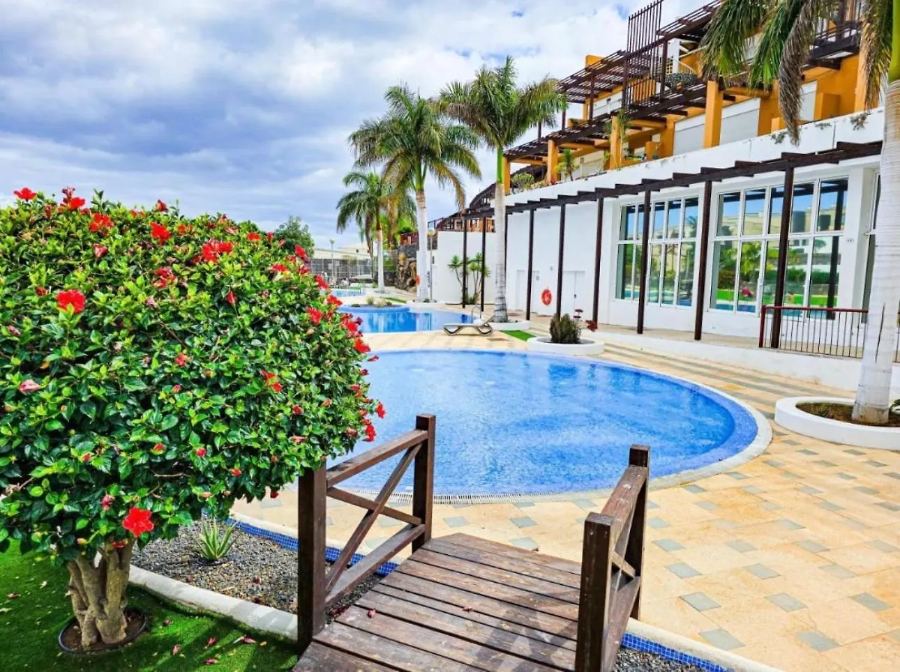House Helen Holiday Inn Golf Σαν Μιγκέλ ντε Αμπόνα 0*,
