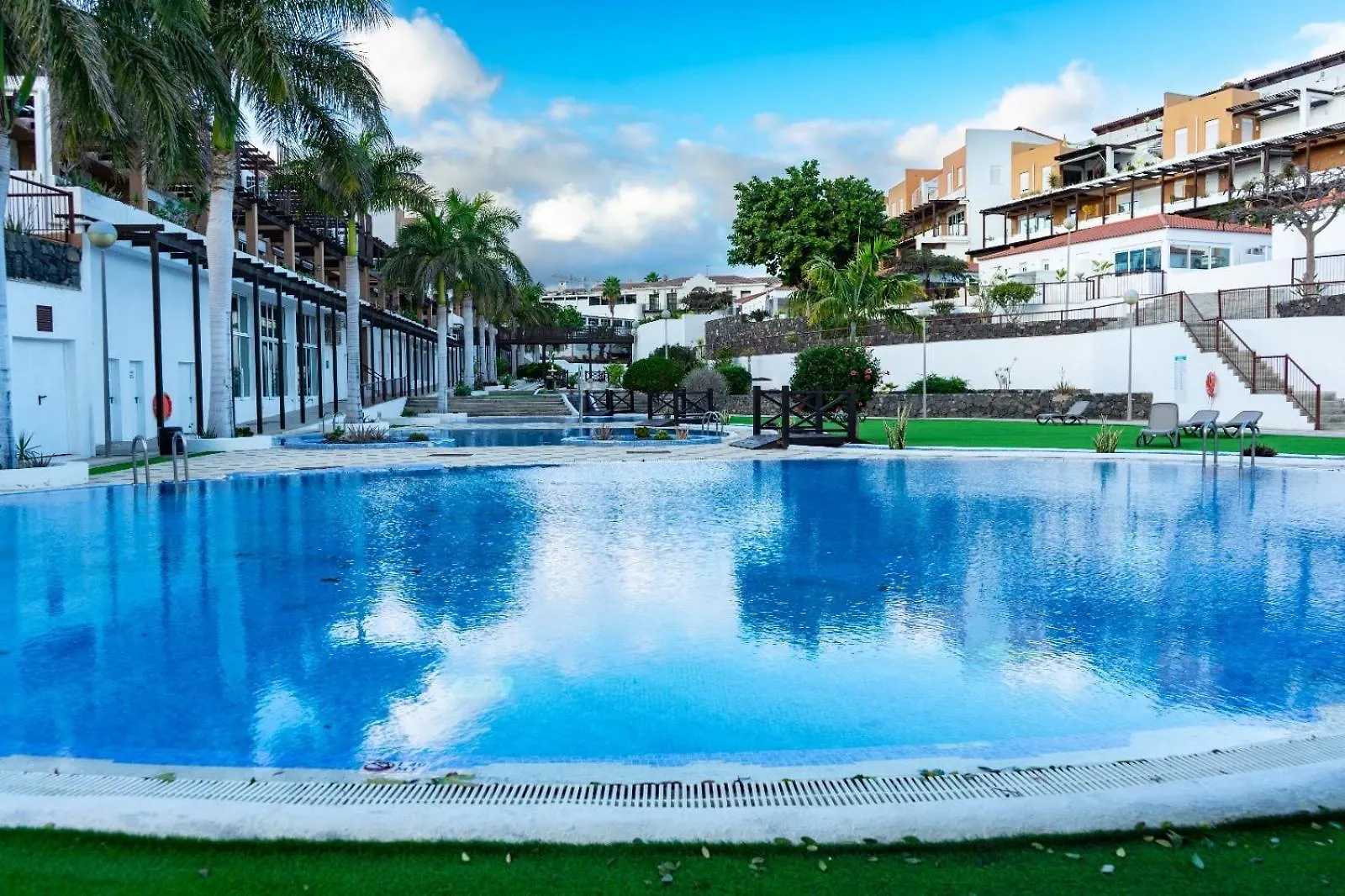 House Helen Holiday Inn Golf Σαν Μιγκέλ ντε Αμπόνα